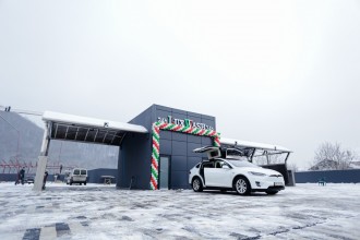 Автомийка самообслуговування з сендвіч-панелей