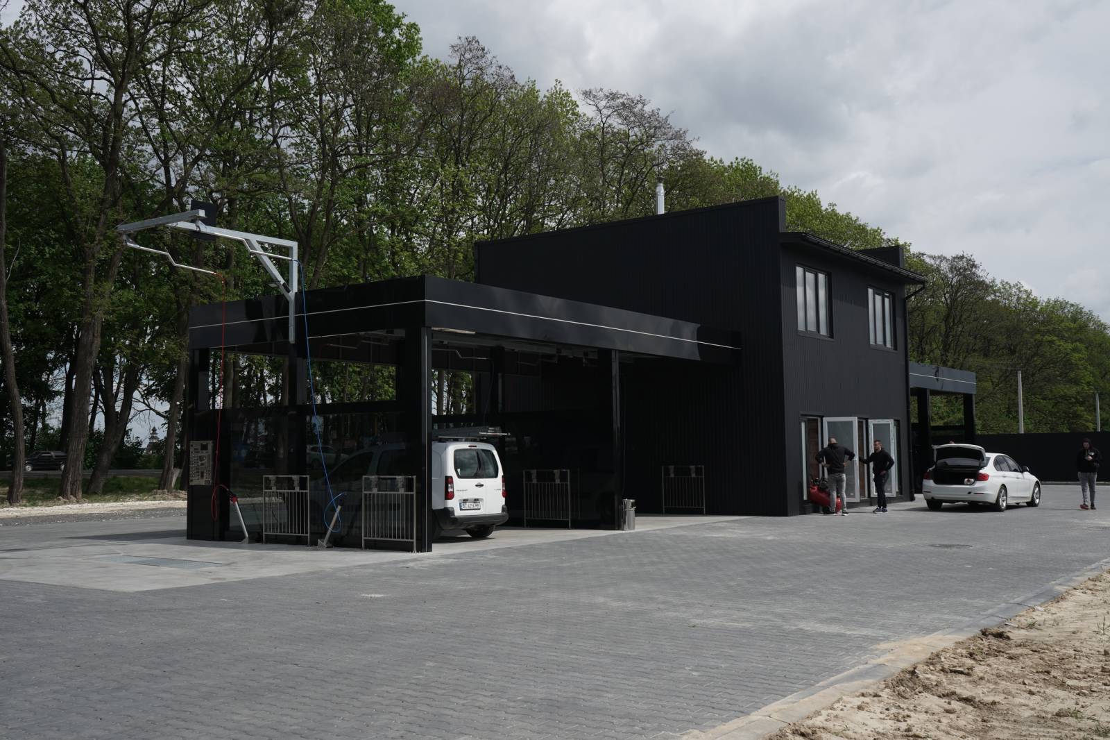 Комплектація, функціональні можливості та особливості автомийок високого тиску