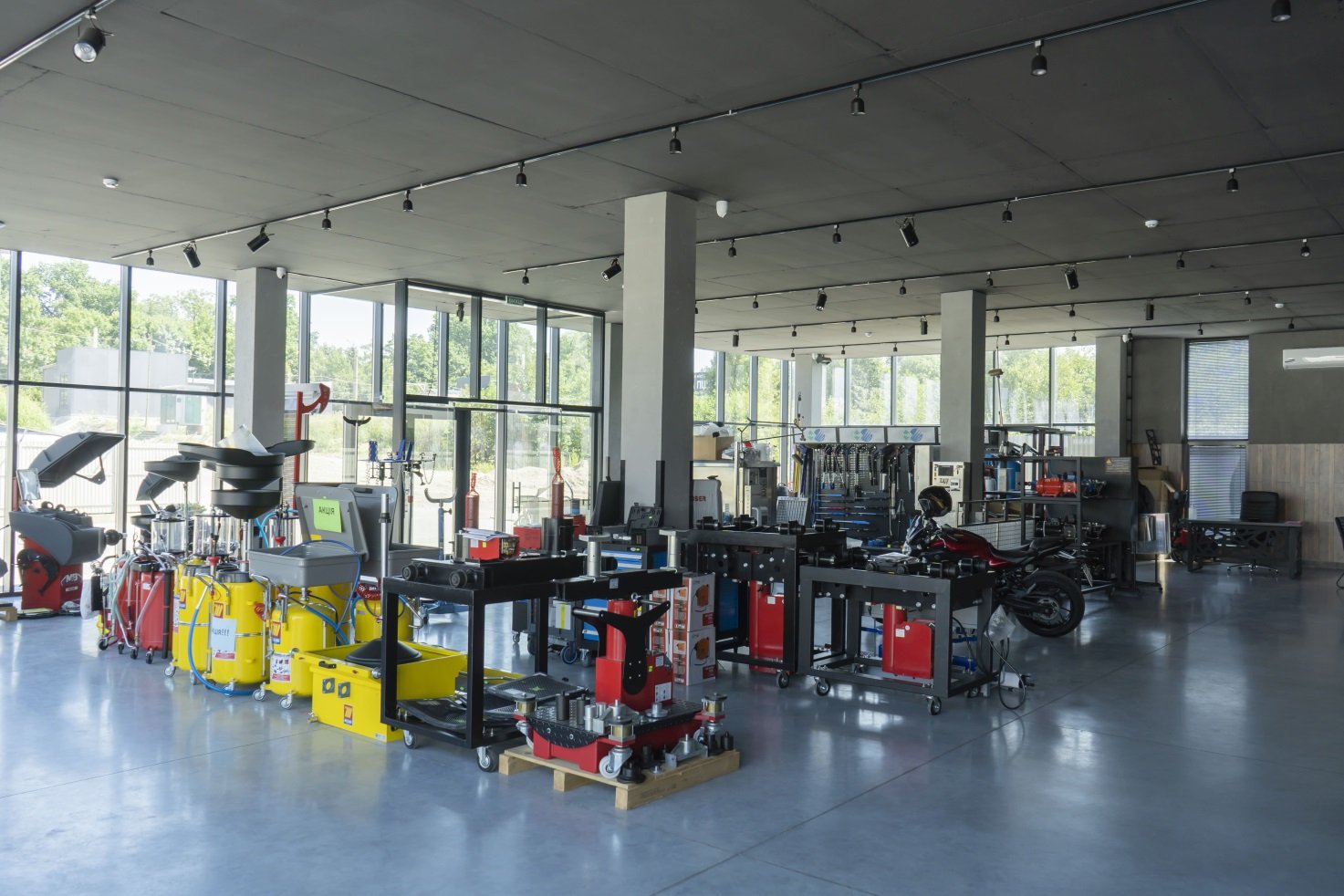 Центр сервисной поддержки партнеров с оборудованием