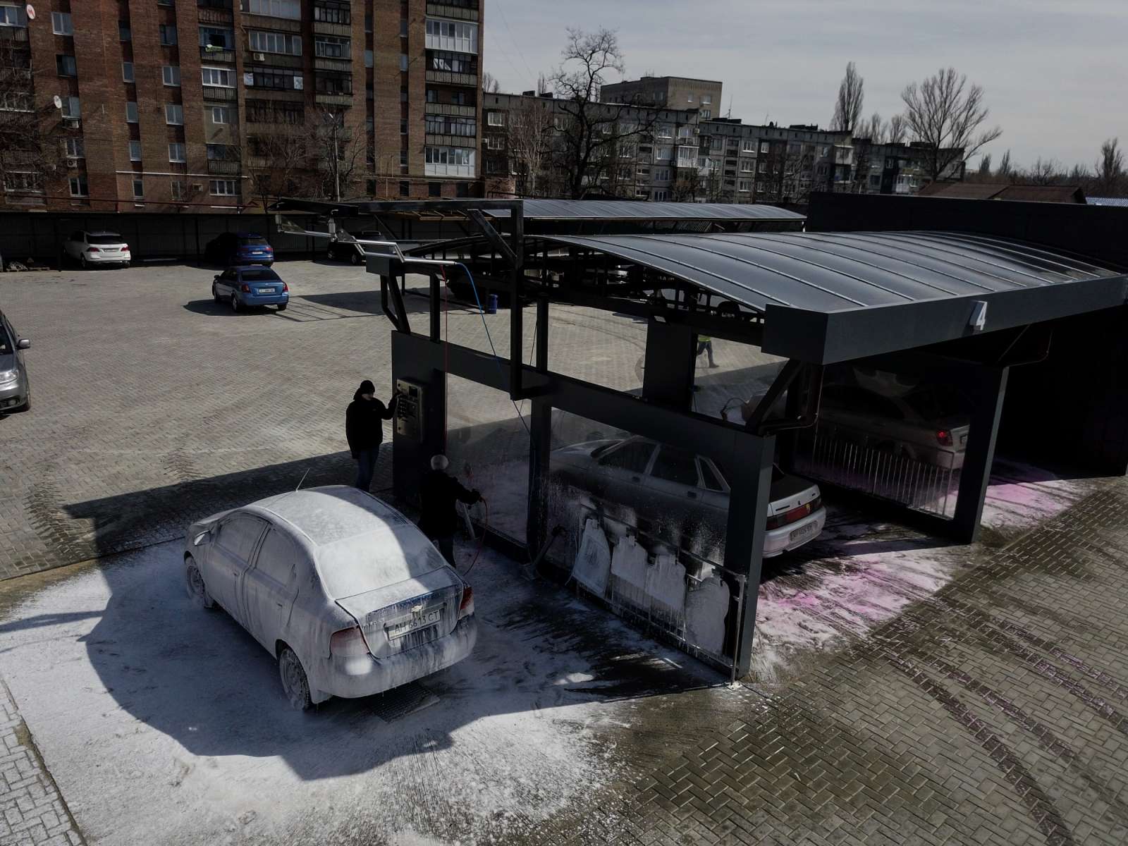 Як проектується, будується мобільна автомийка самообслуговування, переваги монтажу