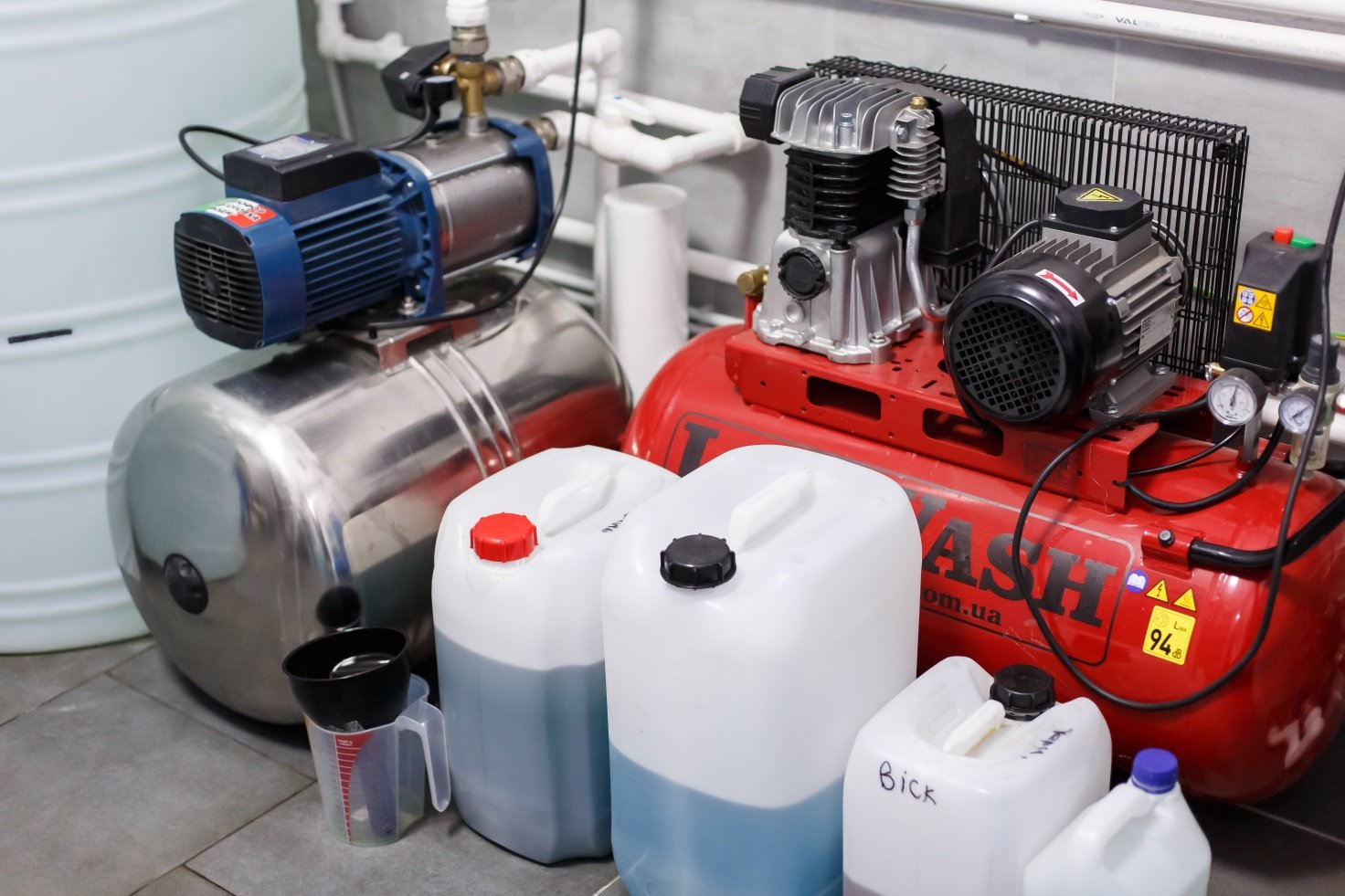 Якісне обладнання для автомийки самообслуговування «Lux Wash»