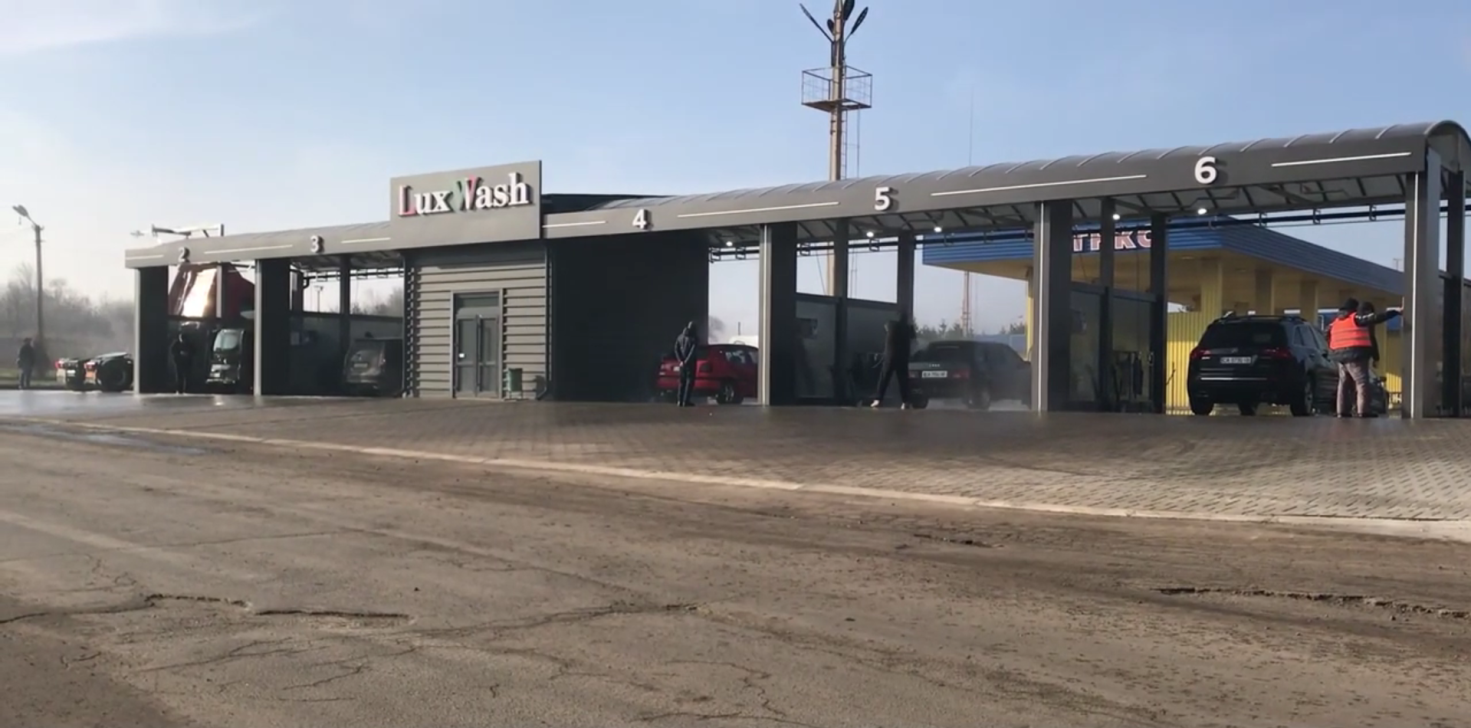 Метал &mdash; доступний матеріал для будівництва відкритої автомобільної мийки