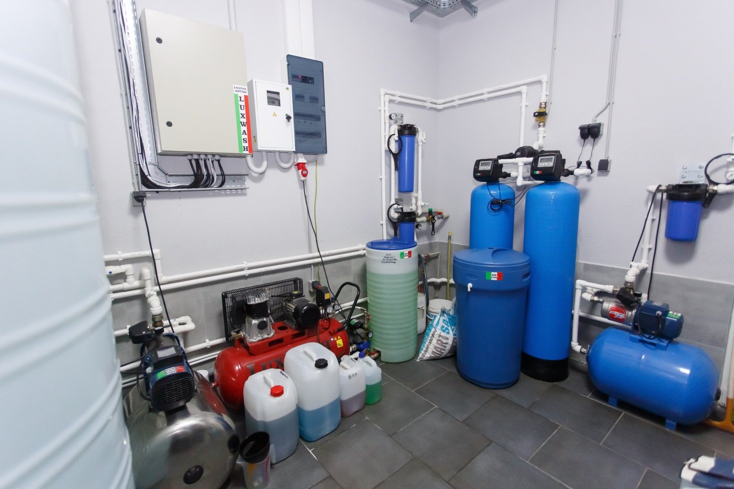 Качество и надежность оборудования — залог рентабельности мойки самообслуживания