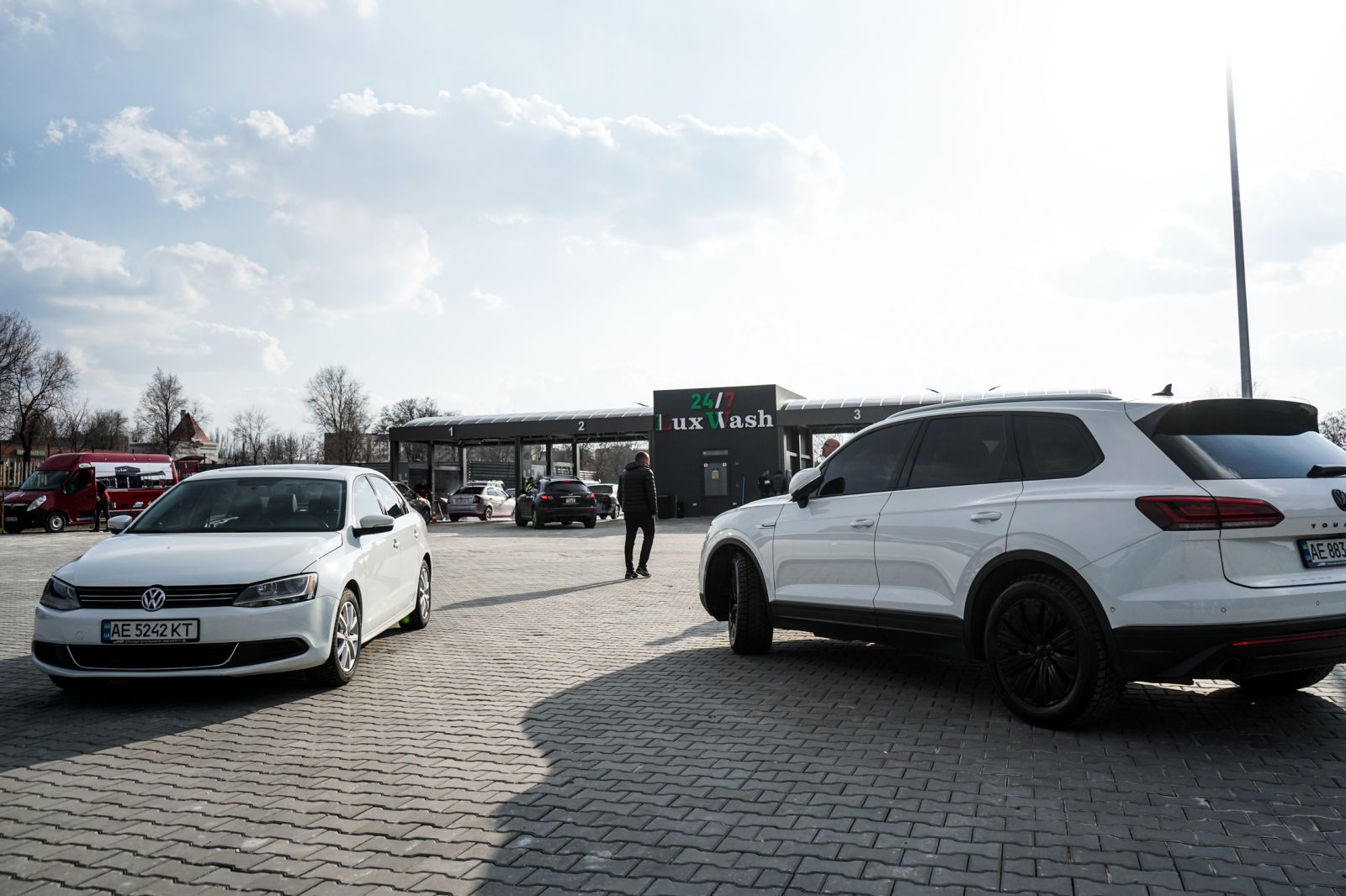 Як правильно зонувати на автомийці стоянку для очікування у черзі